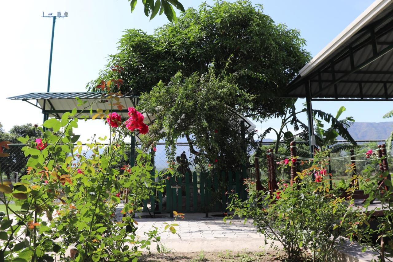 Chuharpur Sukoon - A Wellness Resort, Uttarakhand מראה חיצוני תמונה